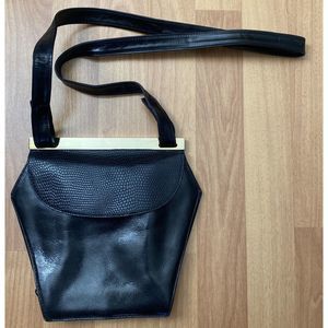 Vintage Antonio Scepi for Bonwit Teller Italy Black Leather Crossbody Bag Purse